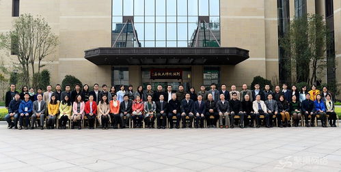 聚攝商務(wù)攝影 專業(yè)會議攝影與文化藝術(shù)交流的完美結(jié)合